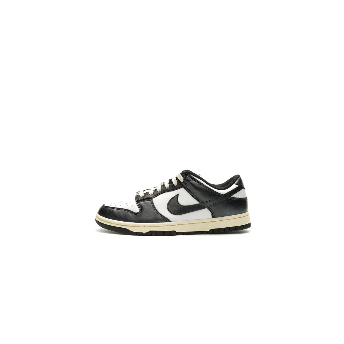 dunk low panda w