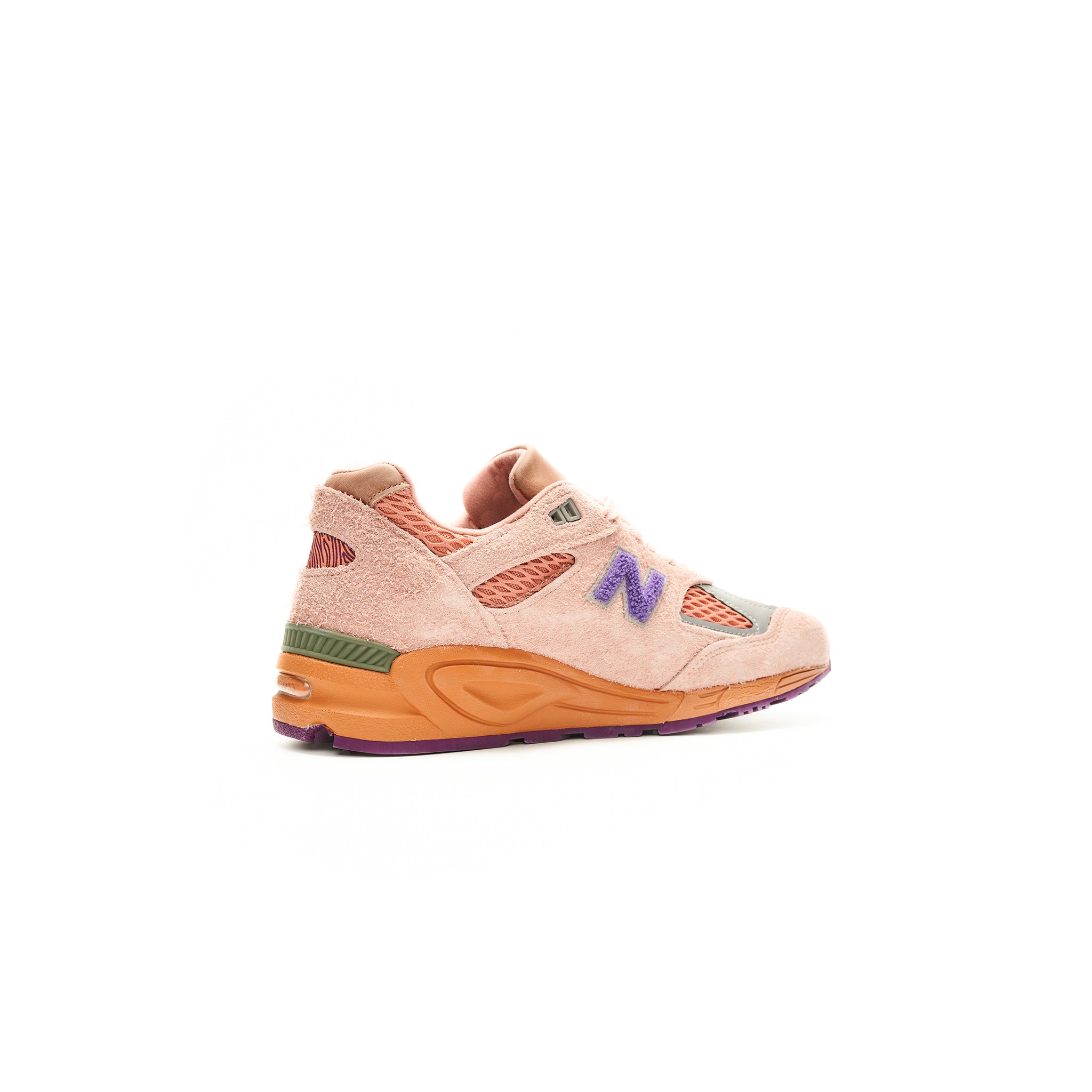 new-balance-990v2-salehe-bembury-sand-be-the-time