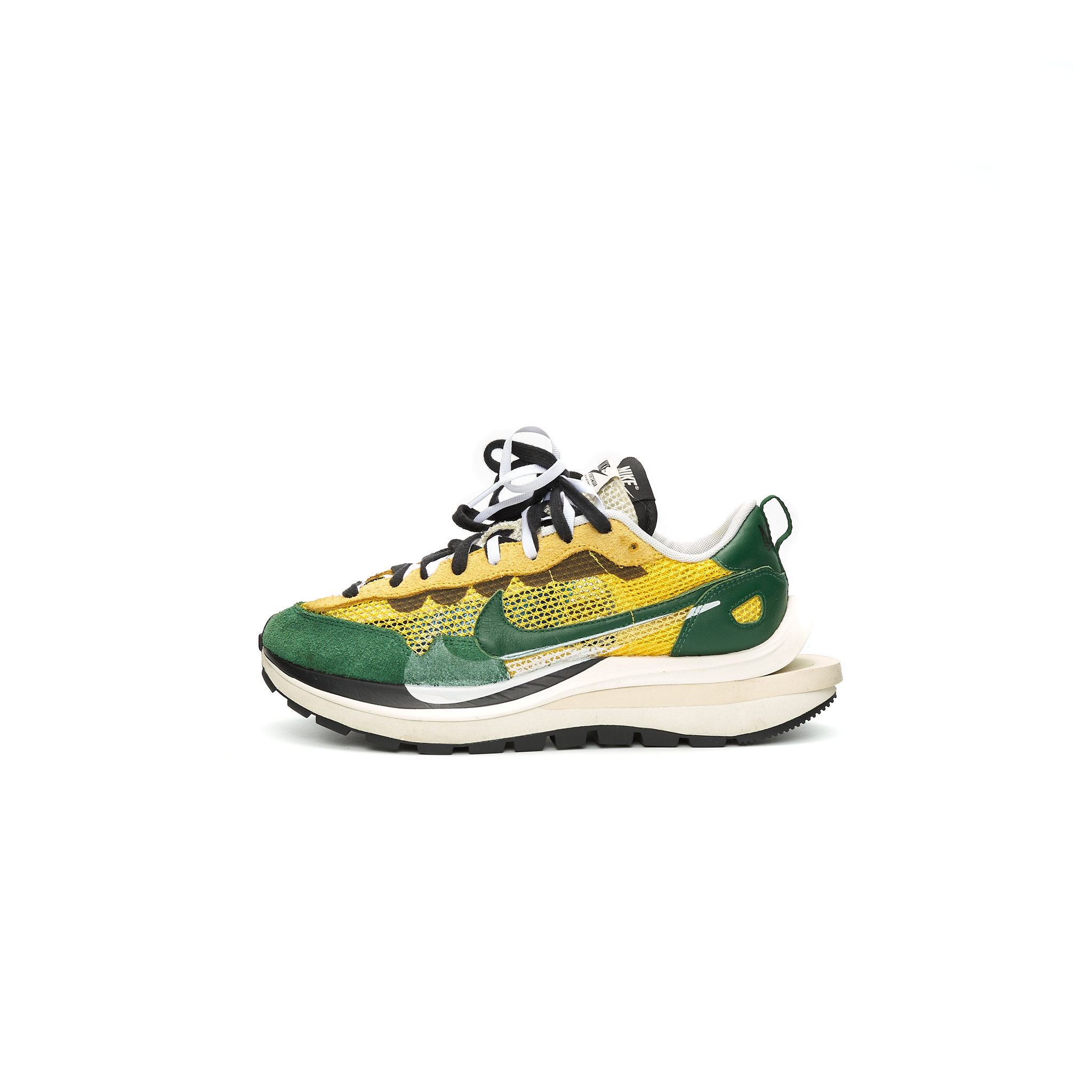 nike vaporwaffle sacai tour yellow stadium green