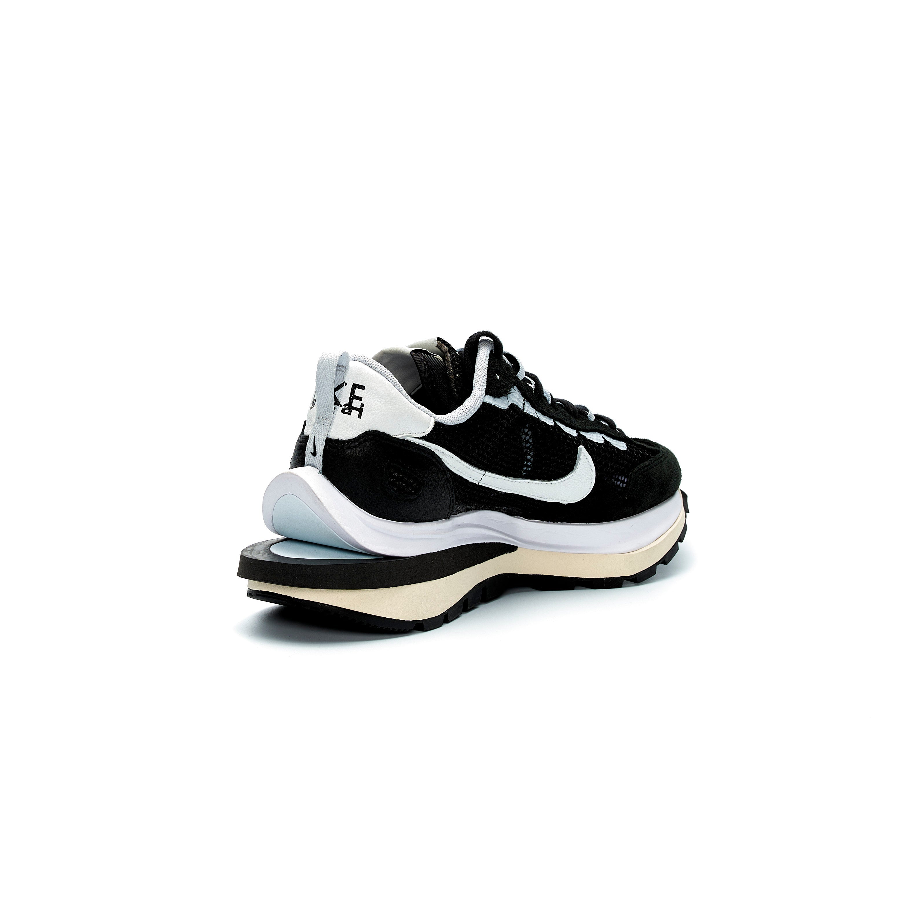 Vaporwaffle Black White Nike Vaporwaffle Sacai Black White CV1363